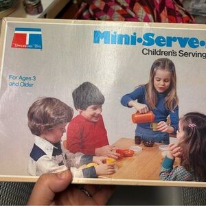 Vintage 1979 Tupperware Mini-Serve Kids Set
